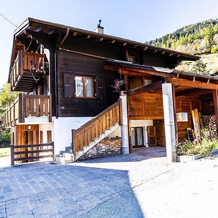 Haus Birchi, Fiesch 3.5-Zimmerwohnung Birchi ภายนอก รูปภาพ