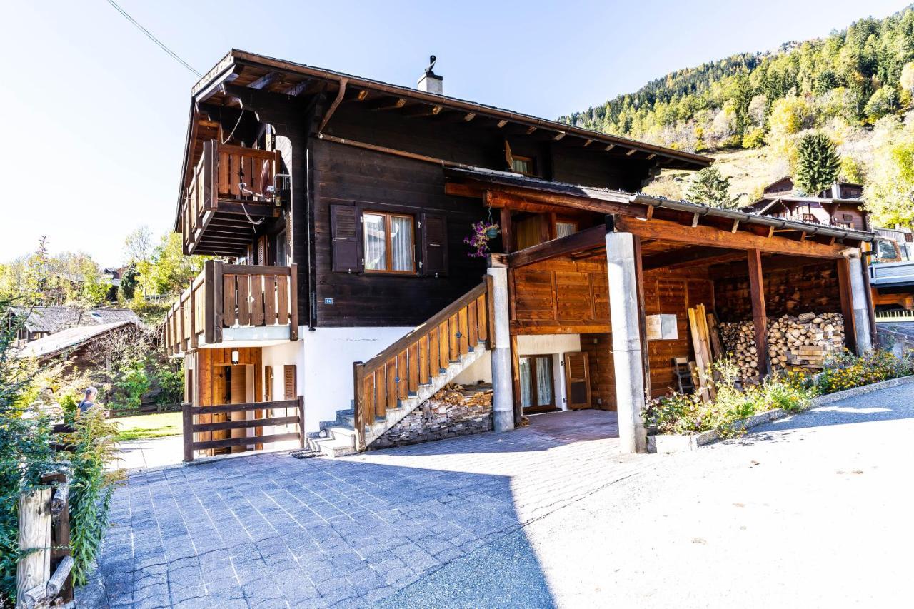 Haus Birchi, Fiesch 3.5-Zimmerwohnung Birchi ภายนอก รูปภาพ