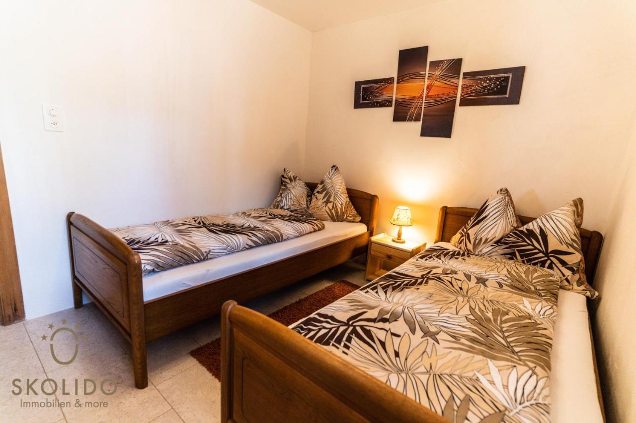 Haus Birchi, Fiesch 3.5-Zimmerwohnung Birchi ภายนอก รูปภาพ